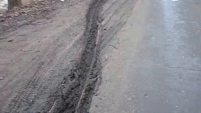 Хотел сделать обгон а вылетел на обочину. Исследование следов протектора машины. смотреть онлайн