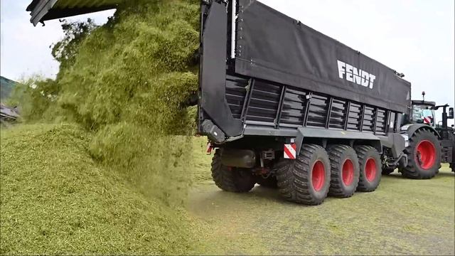 Was ein Fuhrpark! GPS Häckseln XL - Krone Big x 1180 und schwarze Fendts bei M&H Agrar! JP Agrar смотреть онлайн