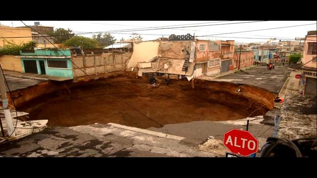 ТОП 5 Самых Странных ДЫР на Земле смотреть онлайн