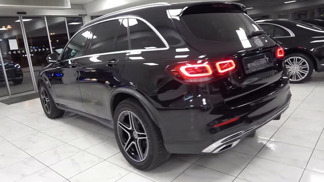 G15720 GLC 220 D 4M AMG Line Chrom Paket Obsidianschwarz