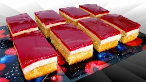 Торт бисквитный с творожным кремом и малиновым желе Домашний рецепт