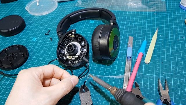 AKG K619 헤드폰선 교환 수리, AKG K619 headphones line replacement repair смотреть онлайн