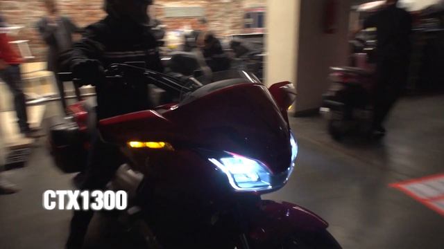 Presentación de los nuevos modelos Honda 2014 смотреть онлайн