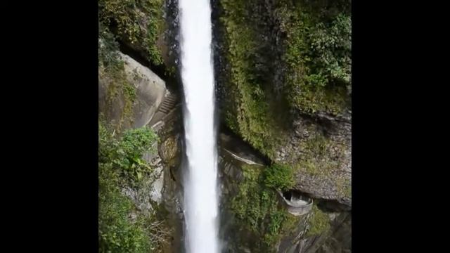 Cascada la garganta del diablo, Ecuador смотреть онлайн