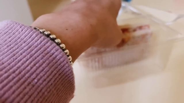 палата в Рижской гос больнице | что происходит, чем кормят смотреть онлайн