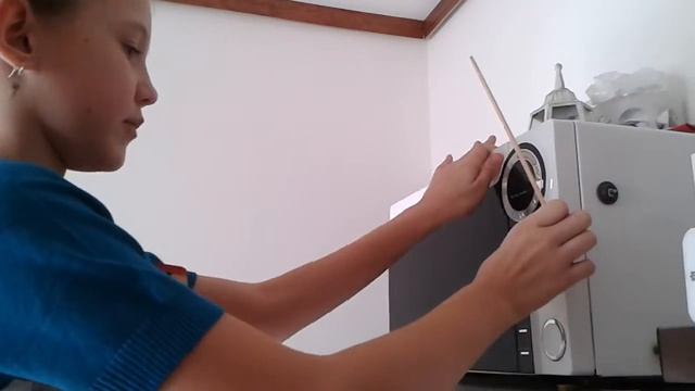 ШОК сломала микроволновку !!! Набор для изготовления свечей смотреть онлайн
