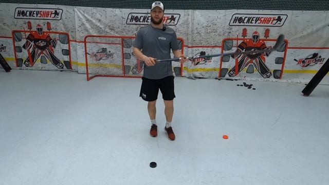 ТЕХНИКА ВЛАДЕНИЯ КЛЮШКОЙ | ДРИБЛИНГ | ДРИБЛИНГ В ХОККЕЕ смотреть онлайн