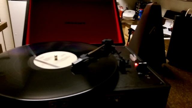 Crosley Cruiser Candlelit Crooning! смотреть онлайн