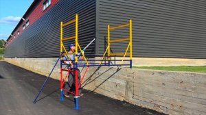 Установка вышки туры на лестничный марш