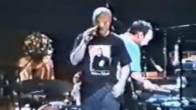 Mike Patton (Mr Bungle) - 24000 Baci Live (95) смотреть онлайн