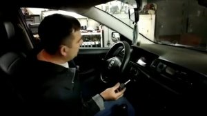 привязка кнопок центрального замка тойота  корола 2002г Европа