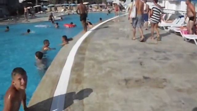 дёрганый смотреть онлайн