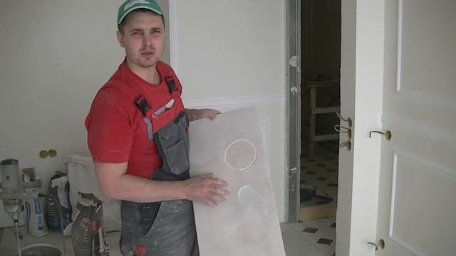 Вырезание круглого отверстия в плитке. смотреть онлайн