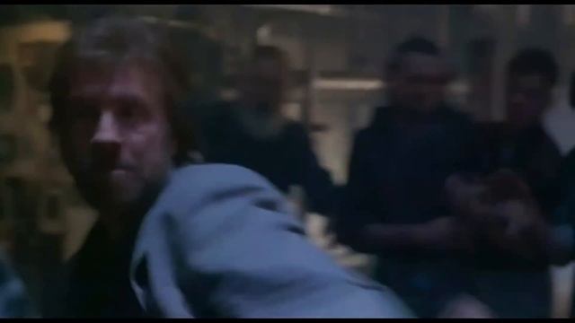 Один Против Толпы-Суперищейка.Чак Норрис. One Against the Crowd-Top Dog. Chuck Norris. смотреть онлайн