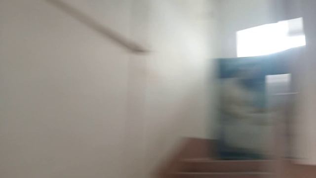 Элитная восьмиэтажка и гробовоз! Лифт(ЩЛЗ 2004 г.в) Челюскинцев 28,г.Тюмень. смотреть онлайн