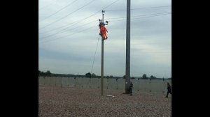 снятие пострадавшего с опоры