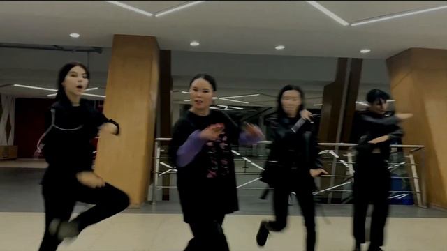 STRAY KIDS(스트레이 키즈) - MANIAC | COVER DANCE | HIGH HEAVEN | ot8 смотреть онлайн