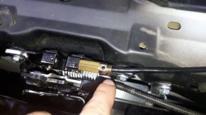 Toyota Camry 2018 & Defen.time - видеопособие по монтажу электромеханического блокиратора капота