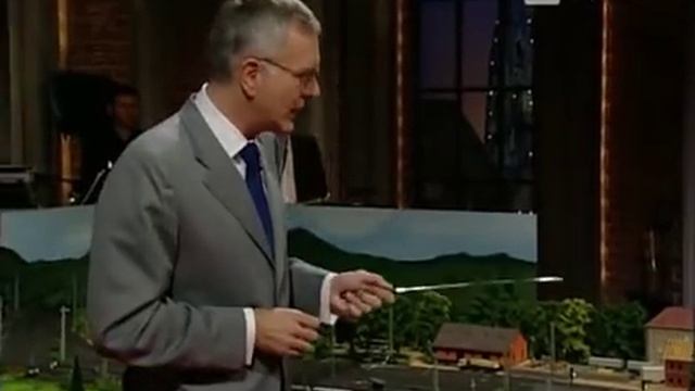 Die Harald Schmidt Show - Folge 1018 - 2001-12-19 - Nürtinger Bahnhof, Nummer 19 смотреть онлайн