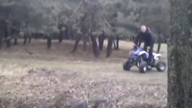 Мелкий на квадро смотреть онлайн