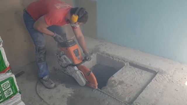 Husqwarna k4000 cnb, резка проема в погреб и бурение отверстия ф130. смотреть онлайн