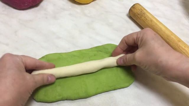 ПЕЛЬМЕНИ ЦВЕТА СВЕЖЕЙ ЗЕЛЕНИ - ПЕЛЬМЕНИ С МЯСОМ смотреть онлайн