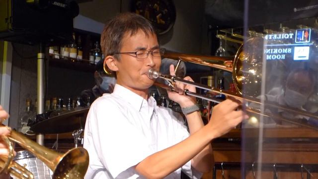 I Shall Not Be Moved - New Orleans Jazz Hounds смотреть онлайн
