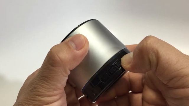 Tenergy 54001 Bluetooth Mini Speaker w/ Heavy Duty Steel Body, Powerful HD Sound - Unboxing смотреть онлайн