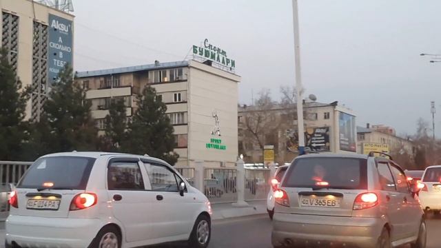 Узбекистан Ташкент улица МУКИМИ МОСТ смотреть онлайн