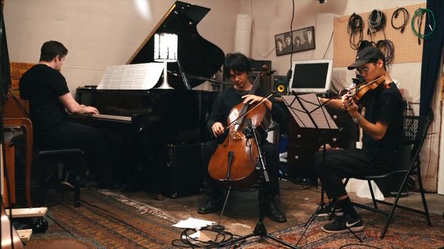 Knives Out - Radiohead (Cover) by Jason Hirth Music смотреть онлайн