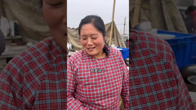 有妻如此，逝者方安，养老带小，孝道尽显#山东大集早酒 #人间烟火 #在路边摊感受人间烟火 #山东大集 #农村故事 смотреть онлайн