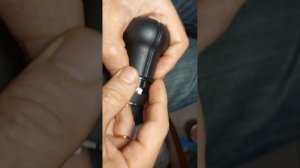 Фиксатор чехла ручки МКПП Volkswagen Passat B5+ 2004 г.