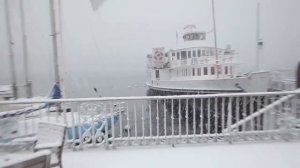 Хусейн Бетельгериев - Tombe la neige ♪