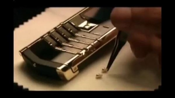 Abramovich's yacht. gold cars . Vertu phone.яхта абрамовича. золотые авто . верту телефон