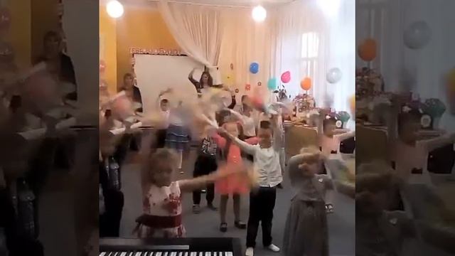 Танец на день матери смотреть онлайн
