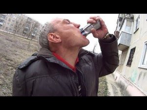 На что готов мужик ради 300 руб  3 чили перца + чекушка + кошачий корм + молоко