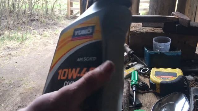 ЗАМЕНА МАСЛА НА МОТОЦИКЛЕ/Как поменять масло на китайском мотоцикле смотреть онлайн
