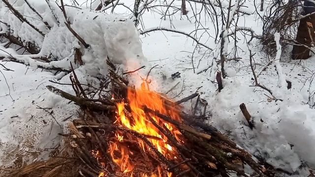 Костер для ночевки зимой. смотреть онлайн