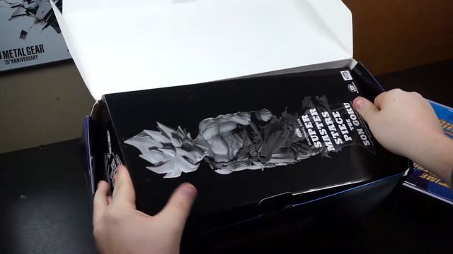 Dragon Ball Xenoverse 2 Collectors Edition Unboxing PS4 смотреть онлайн