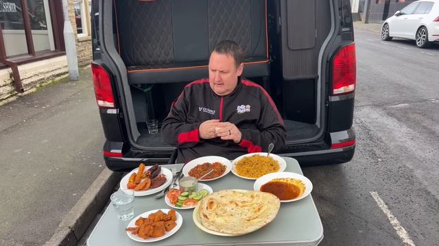 Reviewing The OLDEST CURRY House in Bradford смотреть онлайн