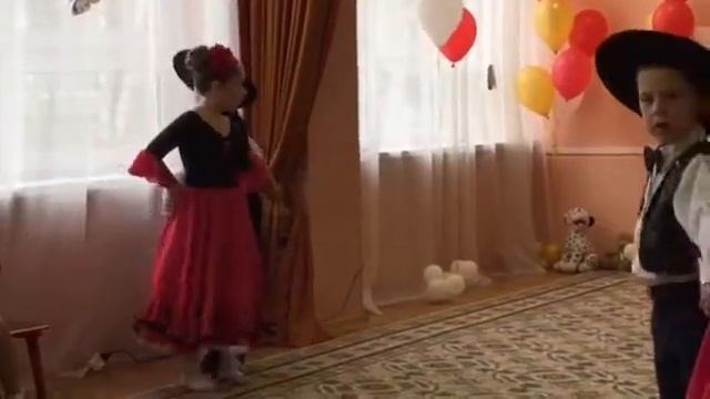 Мексиканский Танец Саши смотреть онлайн