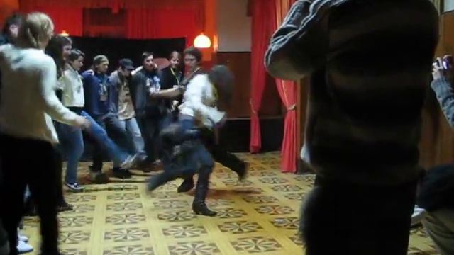 Все говорят тупить нельзя, а я говорю, что буду... (с) смотреть онлайн