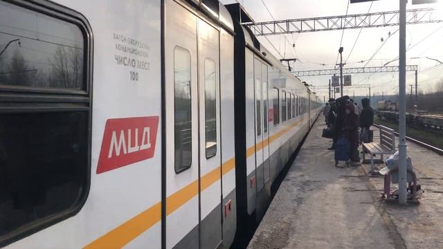 ЭП2Д-0043 ЦППК Перекраска Наше Подмосковье На станции Столбовая смотреть онлайн