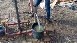 Прокачивание абиссинской скважины
