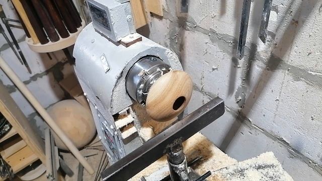 ..сегментный резец для внутреннего точения древесины..