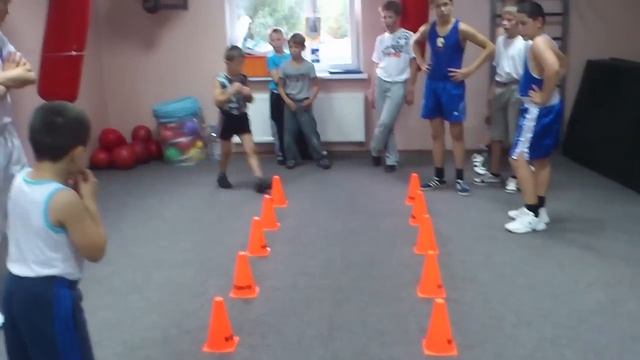 Работа ногами Work as feet смотреть онлайн