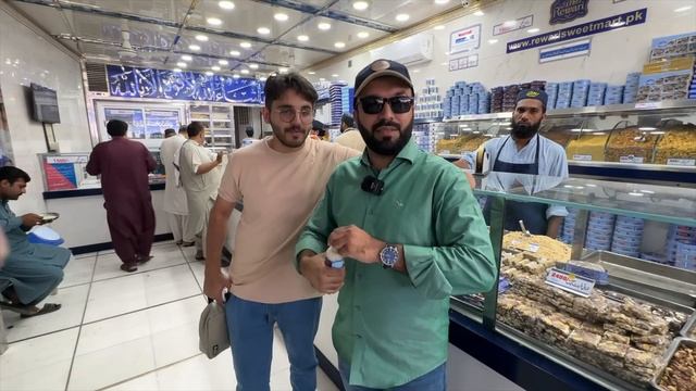 Exploring Multan Pakistan ?? Famous Naveed Pulaao ? ?? Bahauddin Zakariya & Shah Rukn E Alam смотреть онлайн