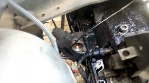 Маз , ремонт. В КПП попал воздух.