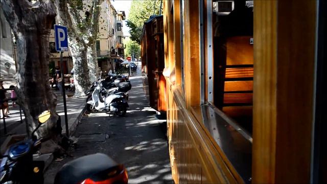 На старинном поезде из Пальмы в Сольер Майорка | Train from Palma de Mallorca to Soller смотреть онлайн