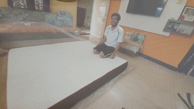 6 ft X 5 ft Sleepyheads 8 inch Mattress in compact box Unboxing смотреть онлайн